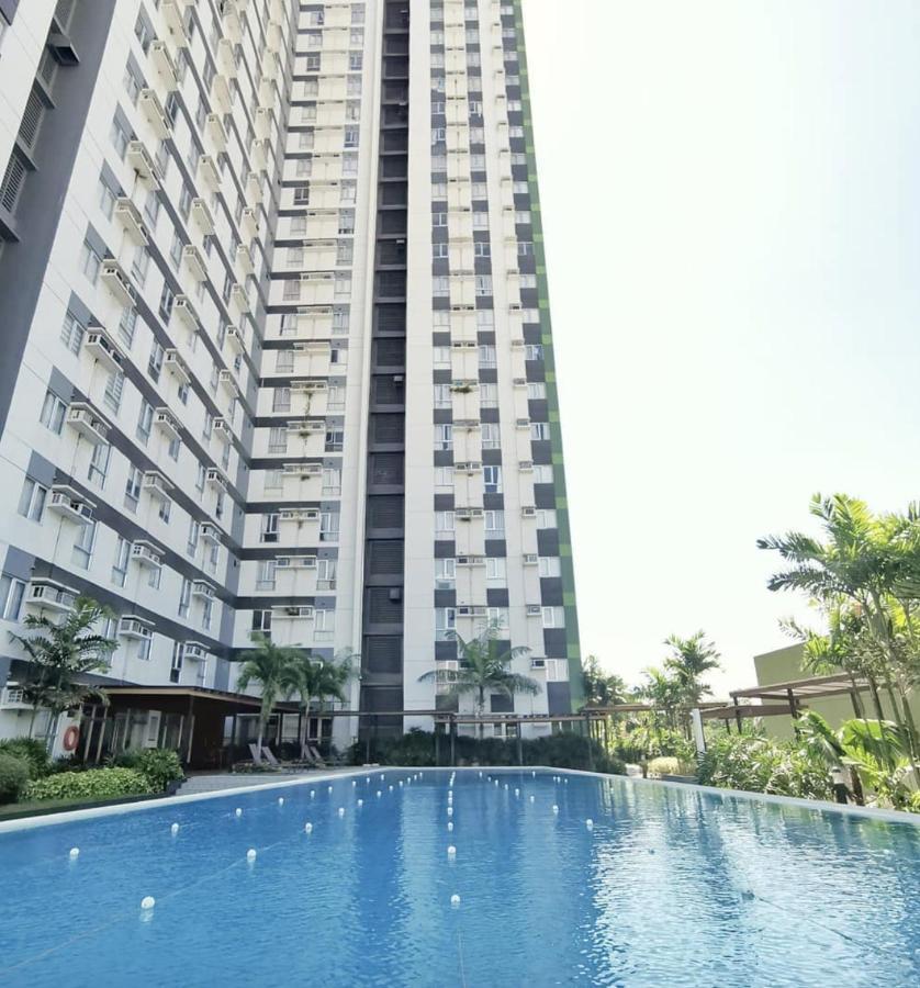 Topaz 1 Bedroom Suite Orochi Staycation Ph At Centrio Towers カガヤン・デ・オロ エクステリア 写真