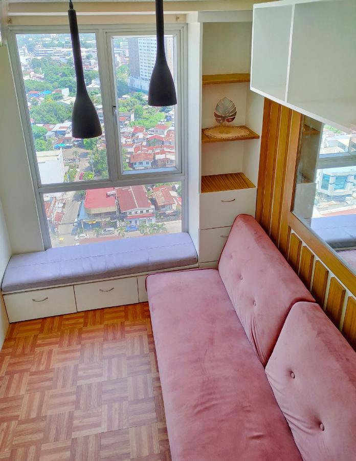 Topaz 1 Bedroom Suite Orochi Staycation Ph At Centrio Towers カガヤン・デ・オロ エクステリア 写真